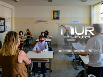 A teacher of the Higher Institute Mons. Antonio Bello in Molfetta during the lesson to the students on the first day of school in Molfetta,...