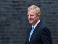 LONDON, UNITED KINGDOM - SEPTEMBER 15, 2021: Oliver Dowden arrives in Downing Street as British Prime Minister Boris Johnson is conducting a...