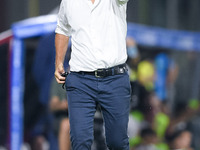 Gian Piero Gasperini manager of Atalanta BC gestures during the Serie A match between US Salernitana 1919 and Atalanta BC at Stadio Arechi,...
