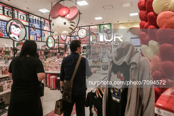 04/09/2021 Tokyo, Japan. 
The Hello Kitty shop in Odaiba.
The Covid emergency in Japan continues and the tourist resorts and office areas ar...
