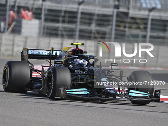 77 BOTTAS Valtteri (fin), Mercedes AMG F1 GP W12 E Performance, action during the Formula 1 VTB Russian Grand Prix 2021, 15th round of the 2...