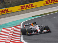 33 VERSTAPPEN Max (nld), Red Bull Racing Honda RB16B, action during the Formula 1 Rolex Turkish Grand Prix 2021, 16th round of the 2021 FIA...