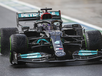 44 HAMILTON Lewis (gbr), Mercedes AMG F1 GP W12 E Performance, action during the Formula 1 Rolex Turkish Grand Prix 2021, 16th round of the...