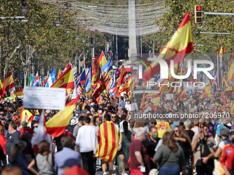 The Spanish unionists celebrate the festivity of October 12, Hispanic Day, with a demonstration, on12th october 2021, in Barcelona, Spain....