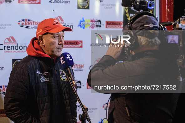 
Peterborough Crendon Panthers  manager Rob Lyon gives an interview to Eurosport during the SGB Premiership Grand Final 2nd leg between Pete...