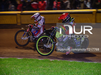 
Steve Worrall   (White) passes Craig Cook (Red) during the SGB Premiership Grand Final 2nd leg between Peterborough and Belle Vue Aces at E...
