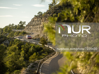 06 Sordo Dani (spa), Carrera Candido (spa), Hyundai Shell Mobis World Rally Team, Hundai i20 Coupe WRC, action during the RACC Rally Catalun...