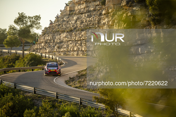 14 Solans Nil (spa), Marti Marc (spa), Hyundai 2C Competition, Hyundai i20 Coupe WRC, action during the RACC Rally Catalunya de Espana, 11th...