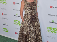 Actress Wendie Malick arrives at the Environmental Media Association (EMA) Awards Gala 2021 held at GEARBOX LA on October 16, 2021 in Van Nu...