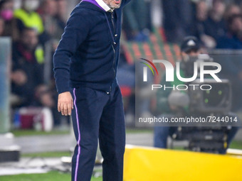 Fiorentina's Heas Coach Vincenzo Italiano gestures during the Italian football Serie A match Venezia FC vs ACF Fiorentina on October 18, 202...