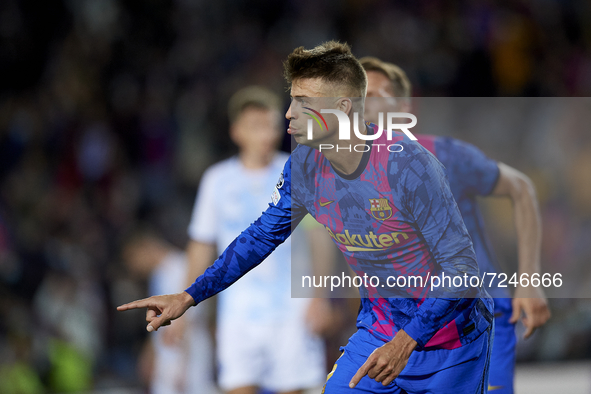 Gerard Pique of Barcelona celebrates after scoring his sides first goal during the UEFA Champions League group E match between FC Barcelona...