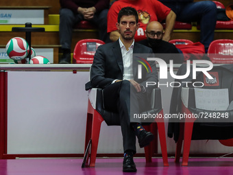 Marco Musso head coach of UYBA Unet E-Work Busto Arsizio during the Volley Serie A women 2021/22 match between Unet E-Work Busto Arsizio vs...