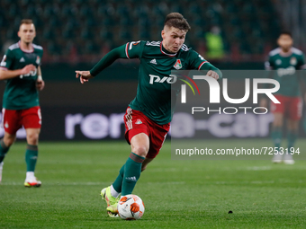 Rifat Zhemaletdinov (C) of Lokomotiv Moscow in action during the UEFA Europa League Group E football match between FC Lokomotiv Moscow and G...