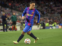 Sergiño Dest of Barcelona controls the ball during the UEFA Champions League group E match between FC Barcelona and Dinamo Kiev at Camp Nou...