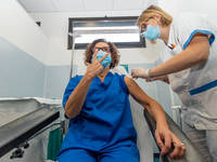 The health staff of the local Asl of Rieti, will vaccinate with the third dose, in the vaccination center of the Hospital of Rieti ''San Cam...