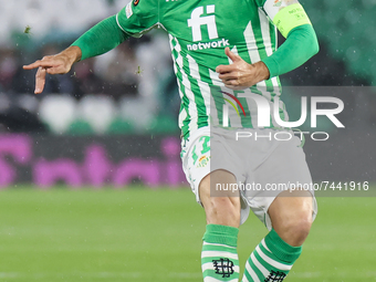 Joaqun Snchez of Real Betis in action during the UEFA Europa League Group G stage match between Real Betis and Ferencvrosi TC at Benito Vill...