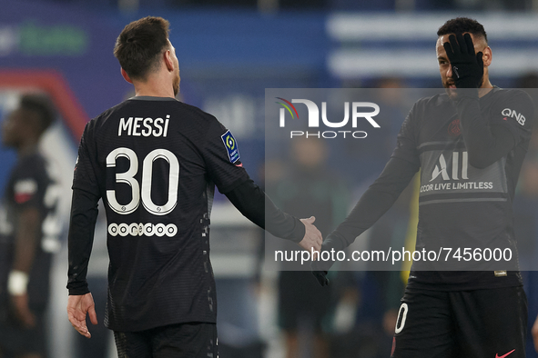 Leo Messi and Neymar of PSG greets each other during the Ligue 1 Uber Eats match between Paris Saint Germain and FC Nantes at Parc des Princ...