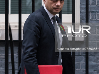 LONDON, UNITED KINGDOM - DECEMBER 14, 2021: Secretary of State for Health and Social Care Sajid Javid leaves Downing Street in central Londo...