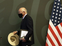 U.S. Ambassador to Mexico Ken Salazar, arrives at  the meeting of the  Bicentennial Understanding: Review of the Action Plan and Installatio...