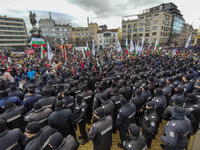 Protesters clash with police as they try to enter Bulgarian parliament building during protest against green certificates and vaccinations o...