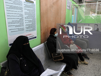  Palestinians wait for the result of their coronavirus test inside the Al-Shefa Hospital, in Gaza City, Feb. 2, 2022. 
 (