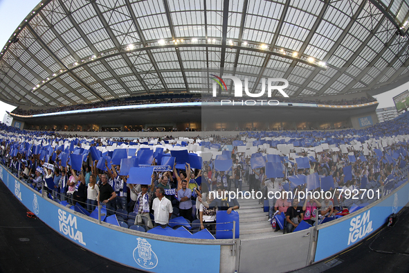 Ambient during the Premier League 2015/16 match between FC Porto and SL Benfica, at Dragao Stadium in Porto on September 20, 2015. 
