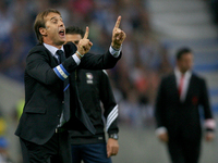 Porto's Spanish head coach Julen Lopetegui during the Premier League 2015/16 match between FC Porto and SL Benfica, at Dragao Stadium in Por...