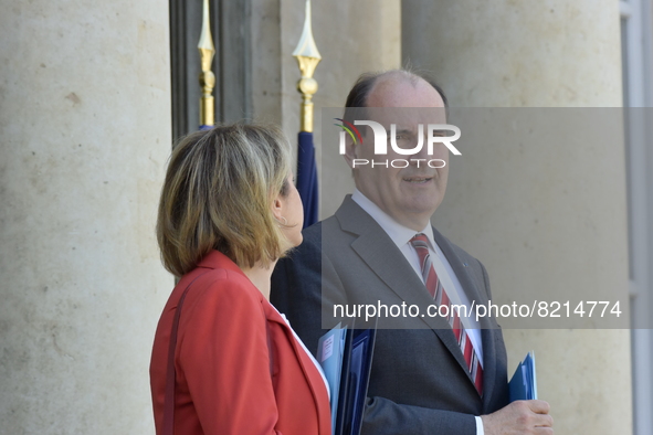 French Prime Minister Jean Castex leaves following the weekly cabinet meeting at the Elysee Palace – May 11, 2022, Paris 
