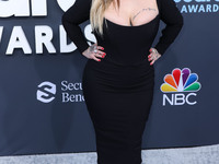 American singer-songwriter Elle King arrives at the 2022 Billboard Music Awards held at the MGM Grand Garden Arena on May 15, 2022 in Las Ve...