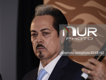 Hernán Hernández integrant of Tigres del Norte band speaks during ‘La Reunion’ album launch press conference at Presidente Intercontinental...