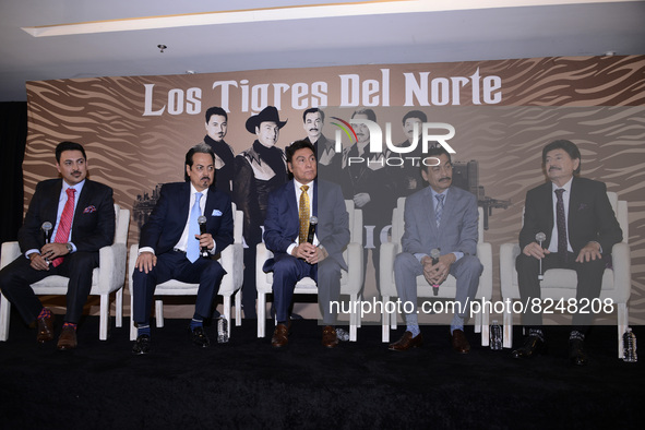 (L-R) Luis Hernández, Hernán Hernández, Jorge Hernández, Raúl Hernández, Óscar Lara integrants of Tigres del Norte band  during ‘La Reunion’...