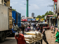 Workers worked at Pettah Market in Colombo, Sri Lanka, on May 24, 2022. Dr. Nandalal Weerasinghe expects Sri Lanka to face more challenges d...