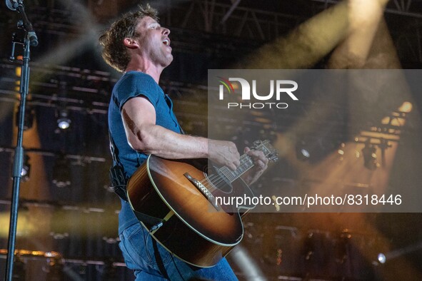 James Blunt during the Music Concert JAMES BLUNT on May 22, 2022 at the Kioene Arena in Padova, Italy 
