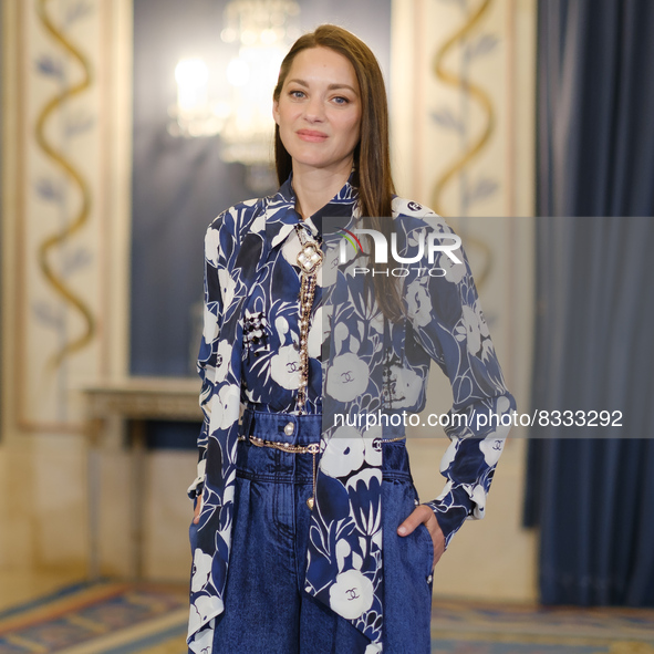 Marion Cotillard attends the 'Juana de Arco' photocall presentation at the Royal Theatre on June 01, 2022 in Madrid, Spain.  