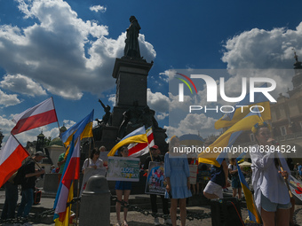 Members of the local Ukrainian diaspora, war refugees, peace activists, volunteers and local supporters during the 109th day of the 'Protest...