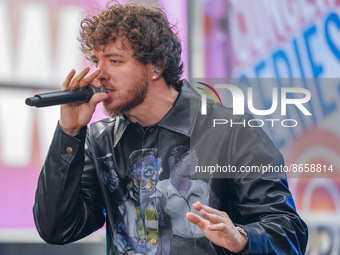 NEW YORK, NEW YORK - AUGUST 12: Jack Harlow performs on NBC's 