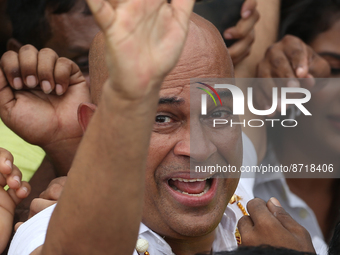Ranjan Ramanayake, Former Parliament Member and actor Greeted the people after he came out of Welikada prison after being pardoned by the Pr...
