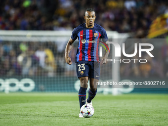23 Jules Kounde of FC Barcelona controls the ball during the UEFA Champions League match of Group C between FC Barcelona and FC Viktoria Ple...