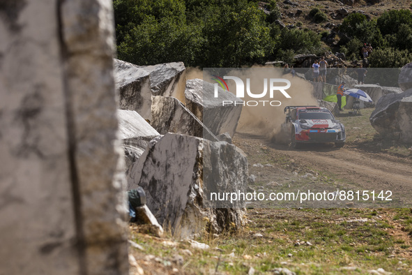 33 EVANS Elfyn (gbr), MARTIN Scott (gbr), Toyota Gazoo Racing WRT, Toyota GR Yaris Rally 1, action during the Acropolis Rally Greece 2022, 1...