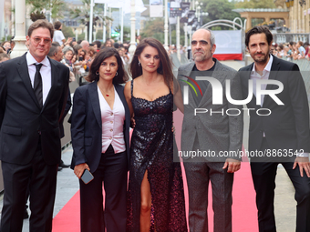(D-I) The film's director, Juan Diego Botto; actor Luis Tosar and actress Penelope Cruz on their arrival at the presentation of the film 'On...