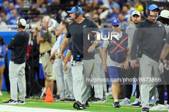 Head coach Dan Campbell of the Detroit Lions walks on the sidelines during an NFL football game between the Detroit Lions and the Washington...