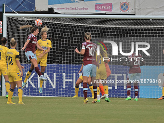 Lisa Evans (on loan from Arsenal) of West Ham United WFCscores her goal during Barclays Women's Super League match between West Ham United W...