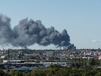 On Sunday 25 September 2022, a major fire broke out south of Paris in the Val-de-Marne, in the Rungis International Market (MIN) area. Thick...