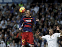 SPAIN, Madrid:Real Madrid's French forward Karim Benzema and FC Barcelona's French defender Jeremy Mathieu during the Spanish League 2015/16...