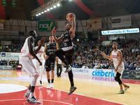  Williams Pendarvis in action during Basket Lega A. MATCH between Varese and Bologna on November 22, 2015 in Varese, Italy.
(
