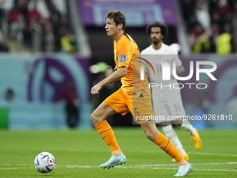 Marten de Roon defensive midfield of Netherlands and Atalanta BC in action during the FIFA World Cup Qatar 2022 Group A match between Nether...
