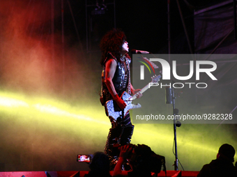 December 04, 2022, Toluca, Mexico: Paul Stanley integrant of the Kiss American rock band   performs on stage during  the third day of the He...