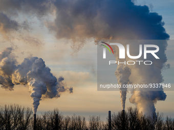 Pollution from the Miami Fort Power Station is seen near the Great Miami River on Monday, December 19, 2022, in North Bend, Ohio, USA. (