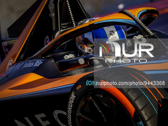 05 HUGHES Jake (gbr), Neom McLaren Formula E Team, Spark-Nissan, Nissan e-4ORCE 04, action during the 2023 Mexico City ePrix, 1st meeting of...