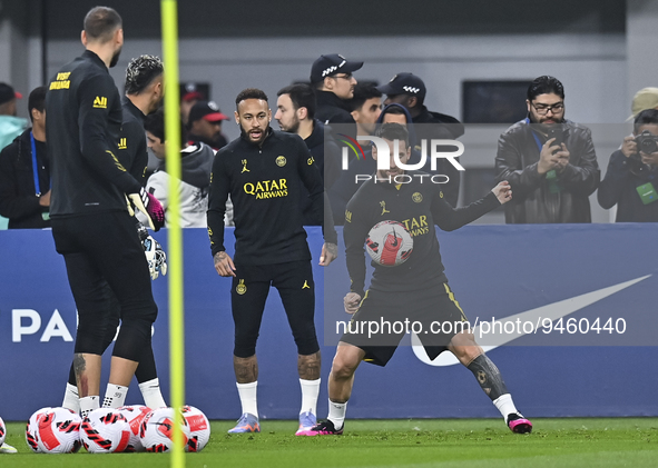 Paris Saint-Germain's Neymar Jr , and Lionel Messi attend a team training session at Khalifa International Stadium in Doha ,Qatar on 18 Jan...